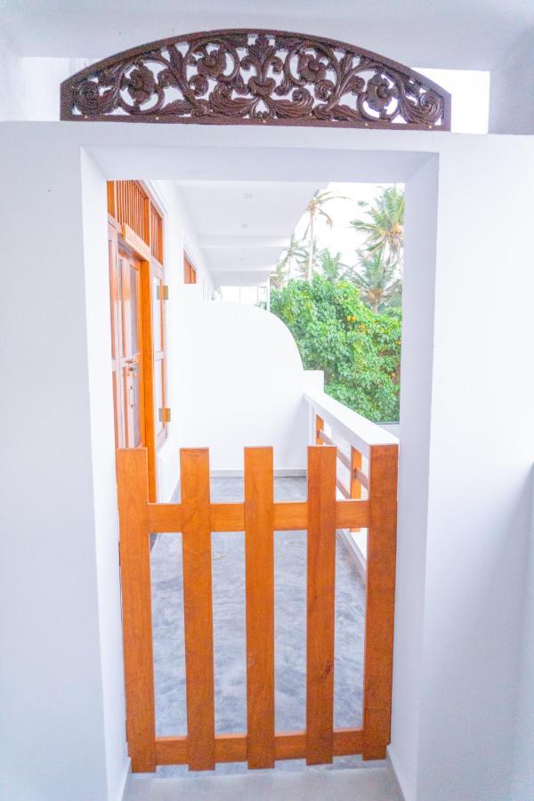 La Polena Hotel Matara Exterior foto